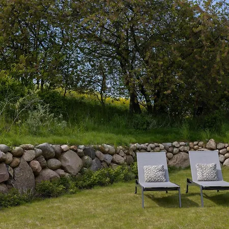 Reetdachhaus Seeblick * Hohenkirchen (Nordwestmecklenburg)