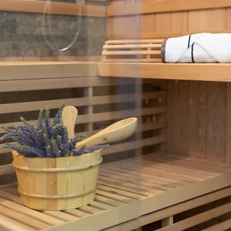 度假居 Reetdachhaus Seeblick