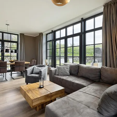 Reetdachhaus Seeblick 度假居 Hohenkirchen (Nordwestmecklenburg)